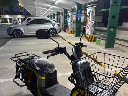 虽然迟到了,但还好没缺席#工具车