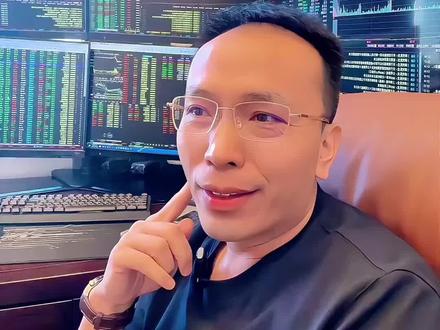 尾盘炒作跳水原因!下周怎么看? 商业航天!犒赏经济!#A股 #股市 #股民 @三箭齐发谈股论道