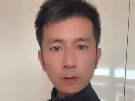 电视剧还珠里小邓子的扮演者薛亦伦被冒名顶替长达十年。很多人说他不是老戏骨,也不火,被冒名顶替没有关系,这个说法是不对的。#明星 #娱乐圈 #薛亦伦 #冒充 #冒名顶替 #打假
