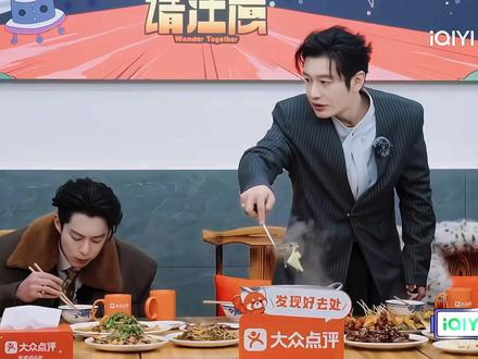 能制服黄子韬的第二人也只有刘耀文了#刘耀文 #黄子韬 #黄晓明 #离谱