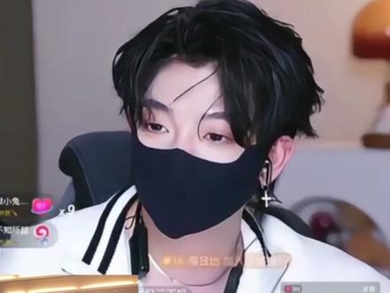 男人也可以这么美丽吗@𝑇.桥鹊🦒
谢谢静静香老师@静静香🐯 邀请我们鹊拍共创视频
#桥鹊 #听潮阁礼桥鹊 #静静香 #王小小 #热门