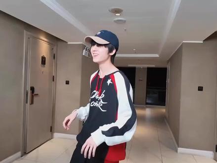 #奇文 哇塞,你们俩是要甜死我吗 发发now双人cha花絮