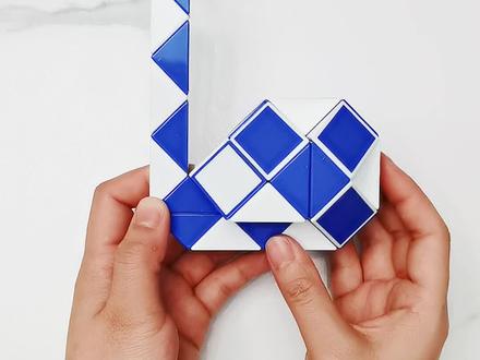 #益智玩具 #儿童玩具 丑小鸭变白天鹅来啦!【36段魔尺】变天鹅,请收藏好!谁说魔尺不好玩的,你试试你也可以😝 @DOU+小助手 @抖音小助手