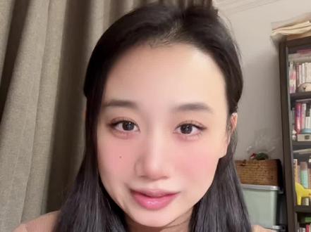 #狙击蝴蝶 让我们看到了姐弟恋。未来,中女时代真的要来了么?