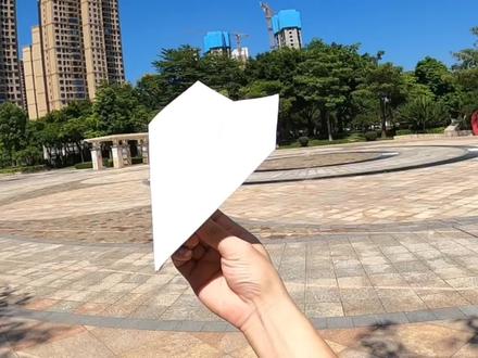 飞得超远又能回旋的Lunar纸飞机,户外实测飞得又直又远,空中回旋丝滑飞回手里#回旋纸飞机 #折纸教程 #亲子手工 #飞得超远的纸飞机 #折纸