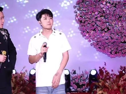订婚快乐!幸福久久#花小磊#苏杨洁#与花相约#订婚快乐##舞台上的最佳搭档
