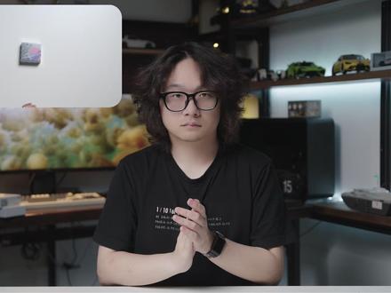 OPPO Bubble开箱上手,可拆卸背屏? 发布了一段时间迟到的OPPO Bubble开箱上手,可拆卸背屏?
如果你没有主摄自拍或者vlog监看需求,他的价值不高,但是如果你有类似需求,他还能作为赛博吧唧,情绪价值摆在那,我看是ok的
#OPPOBubble #自拍神器 #OPPO #吧唧 #热门
