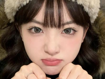 我有小猫窝脸壁纸,你有吗?小猫窝脸ai指令#小猫窝脸#豆包ai#豆包P图已经nextlevel了豆包爆改真有两下子#壁纸分享 小猫窝脸壁纸生成指令