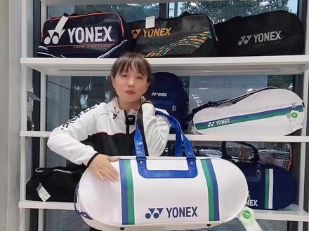 今年尤尼克斯最火的包时哪些,非75周年系列莫属#羽毛球装备 #尤尼克斯 #羽毛球包 @抖音小助手