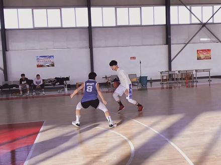 打球不喷垃圾话那还叫打球吗#篮球🏀 #体育生 #冬训