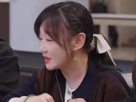 哈尔滨籍女演员薛佳凝,2013年就开始“一点点攒”黄金,从300元到1700元 67万本金成340万,网友惊呼:原来你是理财大佬!~~#哈尔滨 #薛佳凝 #黄金 #理财 点击关注👉 #冰城新闻