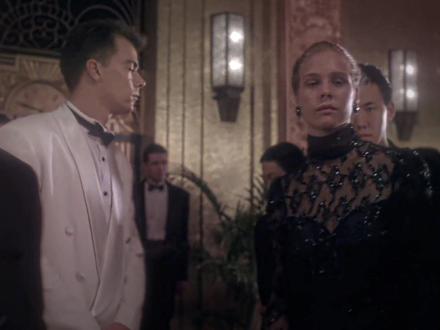 “给我擦皮鞋(法国口音)” #青年创作者成长计划 #上海滩赌圣 #周星驰#抖音精选