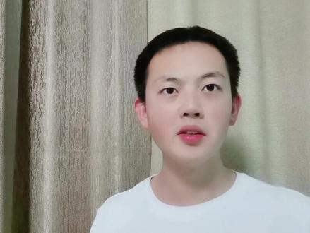 手机竟然还有这个功能,90%的人还不知道👇👇👇
首先我们打开蓝牙耳机,连上手机,然后打开手机设置,找到控制中心,添加视觉,接着呢,进入控制中心,点开这个小耳洞,点击实时收听,这样啊,你在室外就可以听到室内的声音了。#教程 #手机技巧 #手机使用技巧 #干货分享 #手机使用 #技巧 #小技巧你学会了吗 #知识分享 #经验分享 #小技巧 #玩机技巧 #上热门 #dou上热门 @DOU+小助手