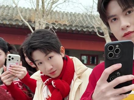 我在学院是怎么吃零食的! #厨神少年 #团宠 #新年仪式感 #剧情