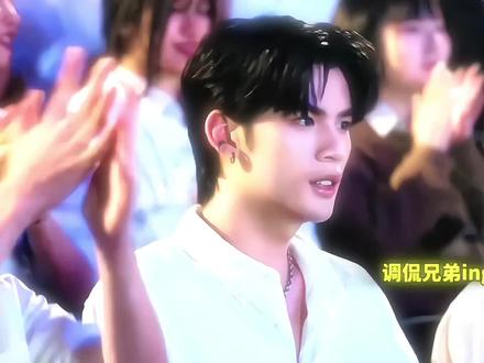 我真不行了 发的有亿点晚 但我真的快笑没了#怦然于你