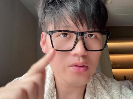 蔡徐坤给所有品牌敲了警钟 #蔡徐坤 #澳百亿