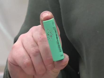 实测锂电池四大作死操作,穿刺瞬间爆出大火#科学实验#科普#涨知识#锂电池