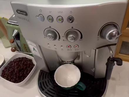 全自动咖啡机空转不出粉不磨豆,先试试这个办法#咖啡机 #花园生活 #咖啡机维修