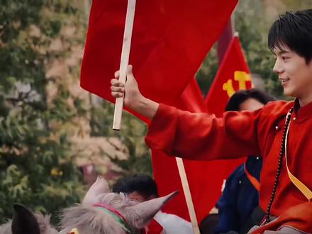 #丁真 丁真 劲装怒马少年郎,哪户不晓我理塘王