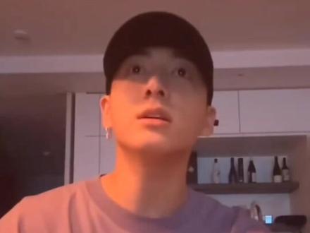 《Let Go》也好适合冬天,田柾国一开口,画面感来了~#防弹少年团#田柾国#直播#letgo#开口跪