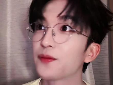 来了!你的凡带着新综艺和新歌一起来了!#黄子弘凡