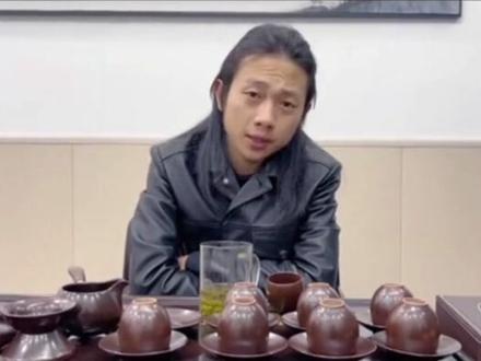 老大2月18回归了抖音#林先生直播间 林先生回归了#9200 #林先生 @林先生传媒(优选好物) 🔥杭州版小瑞土,