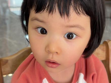 你当我害怕奥?#大眼萌娃 #父女搞笑
