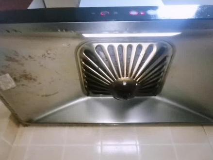 #创作灵感 老板顶吸油烟机的拆卸方法和清洗过程分享,不会拆油烟机的耐心看完#油烟机清洗 #家电清洗 #油烟机#同城生活服务 @抖音小助手@DOU+小助手