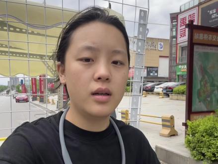 来了 蟹老板 星期天日报来了