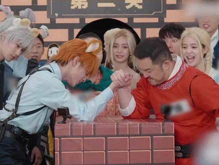 #萌探探探案 2 #沙溢 与#刘耀文 #张真源 掰手腕环节可太激烈了!现场一度逐渐失控,最终花落谁家呢?小奇已经迫不及待要看正片了~