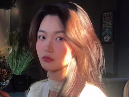 学到一个新词 #氛围美女