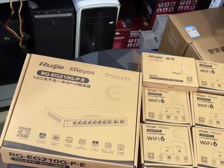 别墅无线WiFi覆盖方案
主设备 锐捷RG-210G-P-E
AP设备 1楼用 RAP1200E
房间AP用的都是3000M
RG-EAP162E 3000兆
#WiFi覆盖 #别墅 #大数据推荐给有需要的人