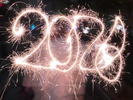 本视频耗资35元,三分钟的烟花真的有三分钟!我的大疆拍的给力 #大疆action5pro #三分钟烟花 #摄影 #过年氛围提前搞起来了