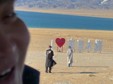 或许我们都应该主动一些#摄影 #情侣 #表白 #oppofindx8 #抓拍此刻氛围感