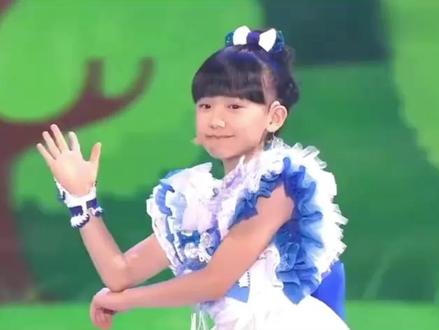 【芦田爱菜】值得再看五百遍的舞台!太闪耀了#kpop #童星出道 #可愛