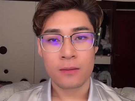 deepseek弯道翻车