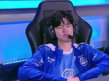 KPL超长暂停,胖皇都饿了,狼队凶多吉少 #KPL #狼队