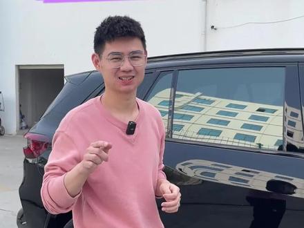 果然,黑武士才是这个公路之王的最终归属。#宝马 #宝马x5 #宝马x5m #广州改色贴膜