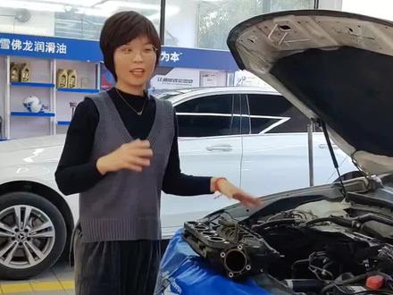 歌诗图,陪伴你如歌如诗如图的岁月,发动机故障灯亮,提示发动机排放系统故障,检测后是进气软管老化。