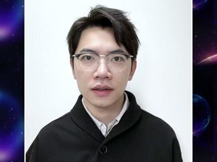 AI涨乐脱口秀|奶爸戴为分享“投资小白”心得 听投资术语像听 “天书”? 这次有个不一样的好东西!
奶爸兼脱口秀演员@三脚猪喜剧戴为 ,用人类幽默连线人工智能
1月26日 14:00 AI涨乐1.0焕新发布会
锁定“华泰证券AI涨乐”抖音直播间
与你不见不散!
市场有风险,投资需谨慎
#AI投资就用AI涨乐 #你AI了吗 #AI涨乐 #AI陪你开启一天 #戴为脱口秀