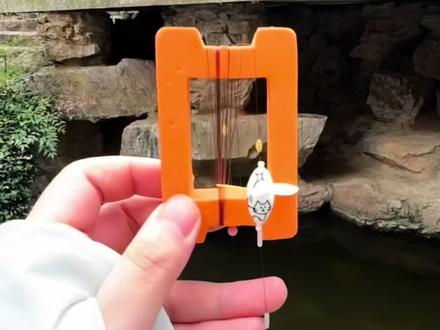 自制浮漂钓鱼 大家都很稀饭我做的旋转漂#小物钓 #钓鱼 #小物漂#钓小鱼#老坛五谷杂粮