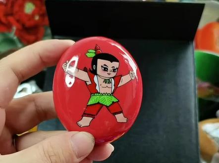 手绘石头画七彩葫芦娃
童年回忆杀,经典传统动画IP