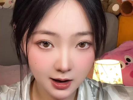 吃一桌绿色~今天是绿色小女孩 #咀嚼音 #抹茶控 #抹茶 #甜品 #巧克力