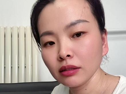 水可载舟 亦可覆舟。你家的事和我没有任何关系,但是你公然的发到网上,还有那么多人跟风附和,造成不良反应。就管不住别人评论你!没成想你不知好歹。最后送你一句,好之为之吧你!#为了流量毫无底线 #好之为之