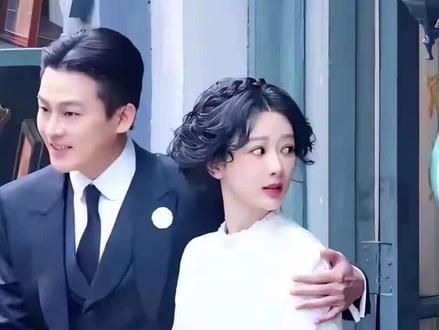 零容忍!杨紫新剧直接删光林志玲,底线绝不让步
#杨紫 #林志玲 #明星故事