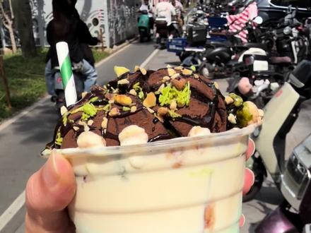 深圳极品迪拜糯曲奇薄巧。。。。。。 #抖音美食推荐官 #抖音趣胃美食计划 #真实生活分享计划 #味道好极了你们想吃吗 #美食分享