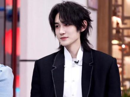 #向全世界安利汪铎 @汪铎 帅飞了