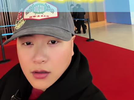 张雪600v 配置拉满 电子油门 定速巡航 #张雪机车600v#张雪600v#张雪机车三河店#斯万机车#张雪820碳纤维