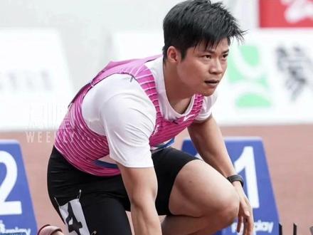 2025年全国田径大奖赛肇庆站男子100米半决赛,35岁的苏炳添弃权。#媒体精选计划