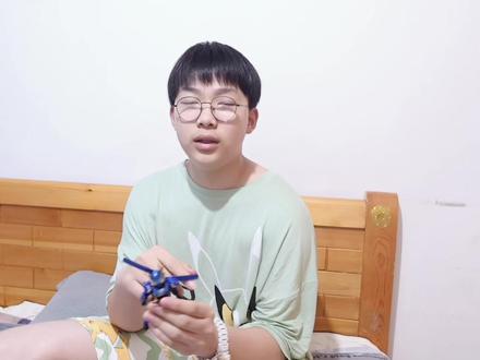 本以为是个手工活,没想到是个力气活 儿子点名要鬼灭之刃的风铃,妈妈拼完后才发现,踩的坑不是拼豆#拼豆是一门正经学问 #我染上了拼豆 #鬼灭之刃 #手工 #手工diy
